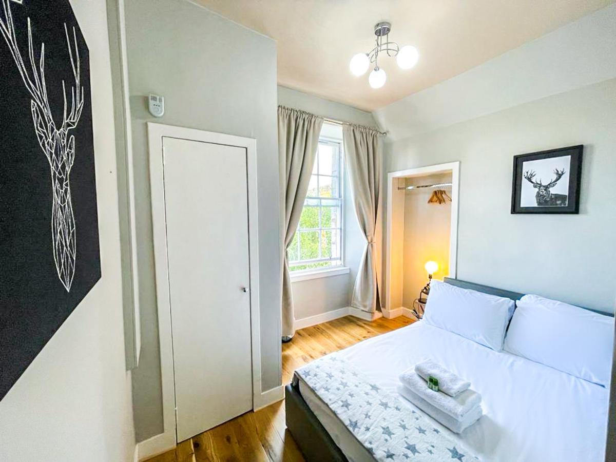 Charming 3 Bed Apartment In Old Town Edinburgh Kültér fotó